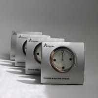 Настольные часы с отделением для визиток для компании «Агротек»